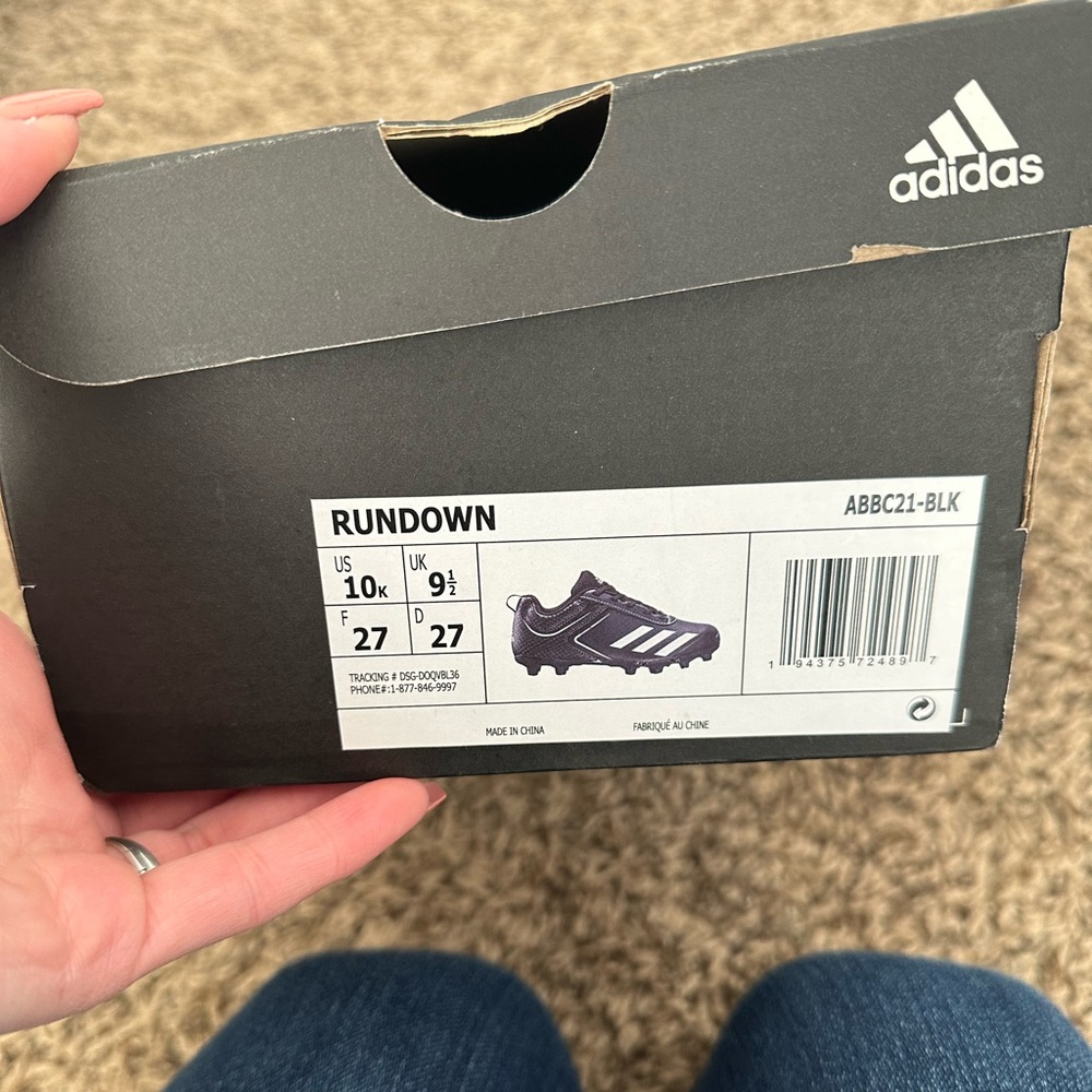READ DESCRIPTION, child cleats